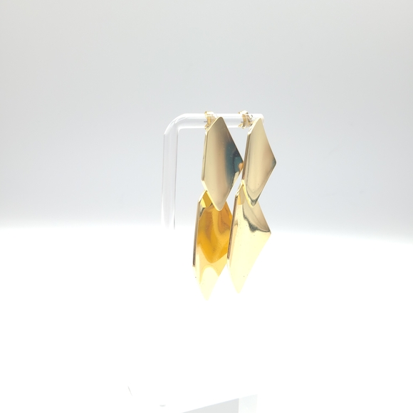 Chic Gold Geometric Vintage Chunky Drop Earrings- Y2K ☀️ 3/$40 - Picture 7 of 8